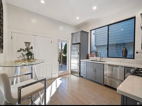 3rd image of 2645 Folsom St