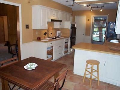 4th image of 4101 Dickerson Ct