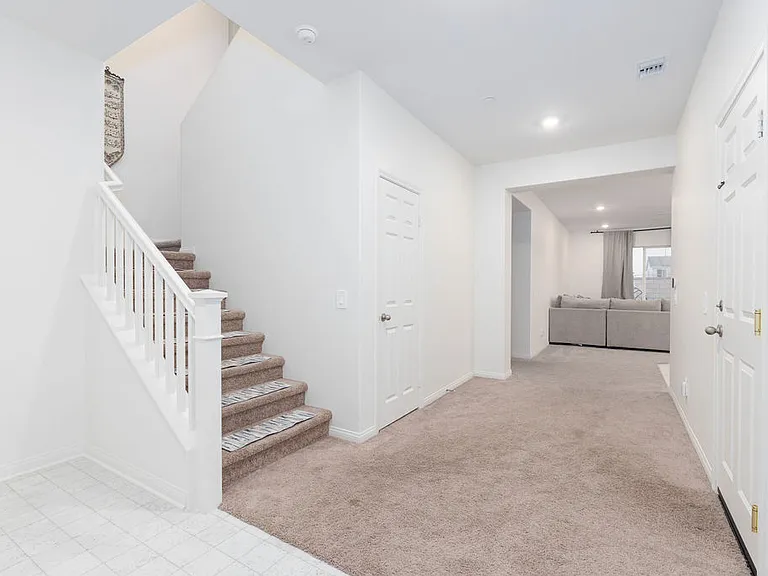 27035 Kodiak Ct — Photo 11