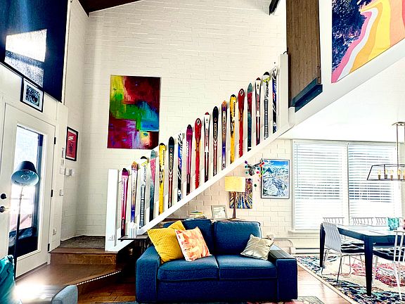3rd image of 54 Columbine Cir #B9
