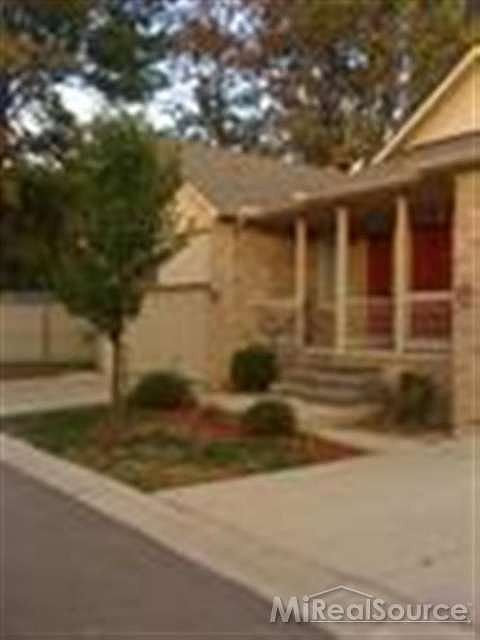 1st image of 35932 Breeze Ct