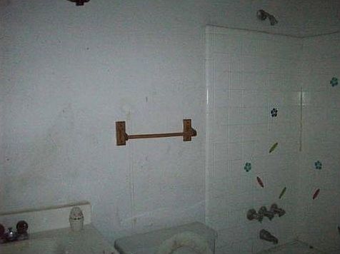4th image of 3808 E Louisiana State Dr
