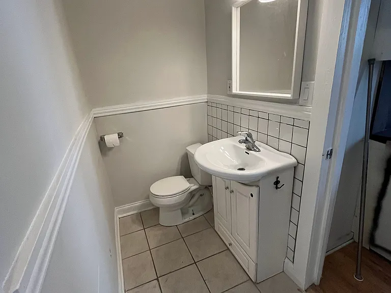 1638 N Richmond St #1R — Photo 9