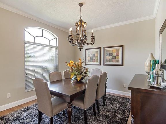 5th image of 1121 Royal Saint George Dr