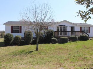 691 Shelton Grove Rd, Sweetwater, TN 37874