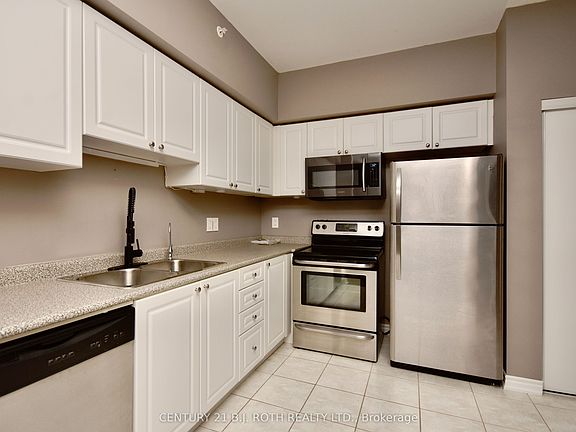 4th image of 43 Ferndale Dr S #104