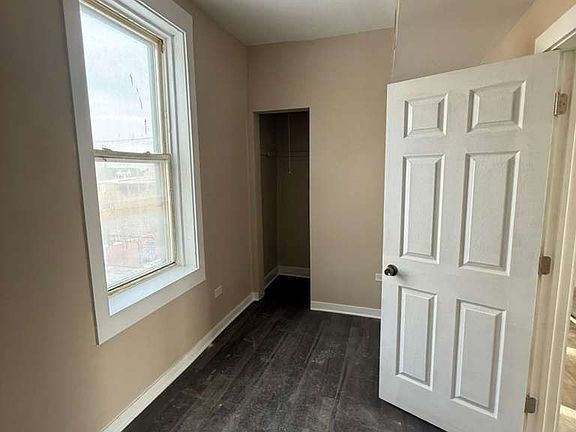 4th image of 1319 S Harding Ave #11473506