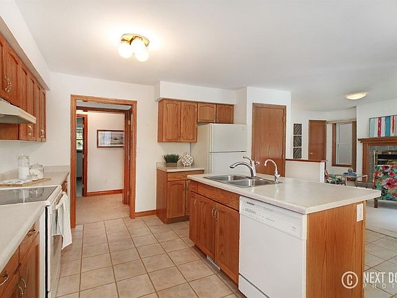 2nd image of 770 Honey Creek Dr
