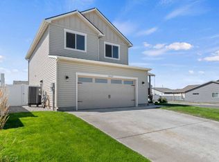 10425 W Salmonberry Rd, Cheney, WA 99004