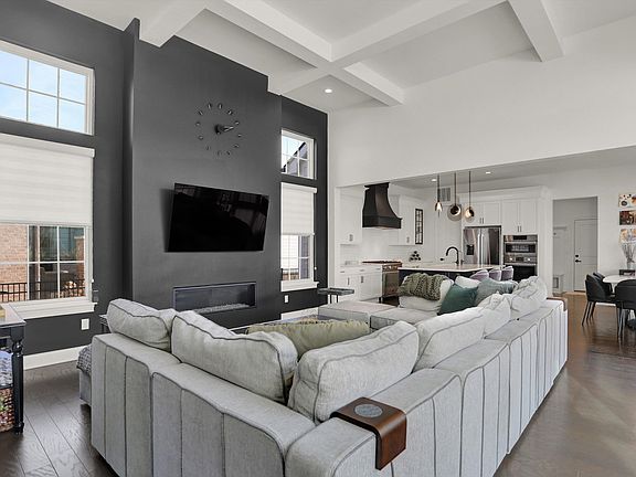 3rd image of 1607 Cantata Ln