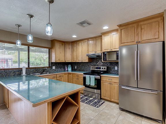 4th image of 2344 W Onza Ave