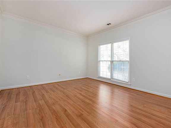 3rd image of 2254 Orleans Ave