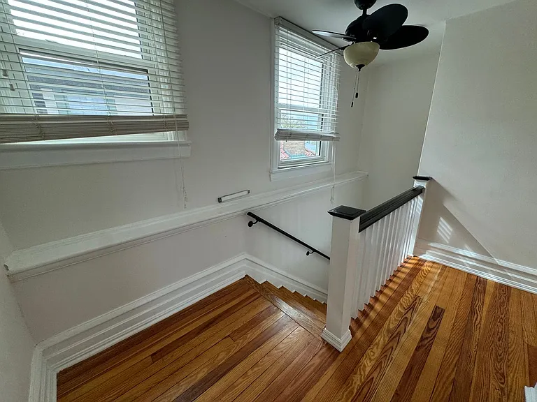 2201 W Gordon St — Photo 53
