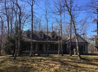 18 View Pl, Monterey, TN 38574