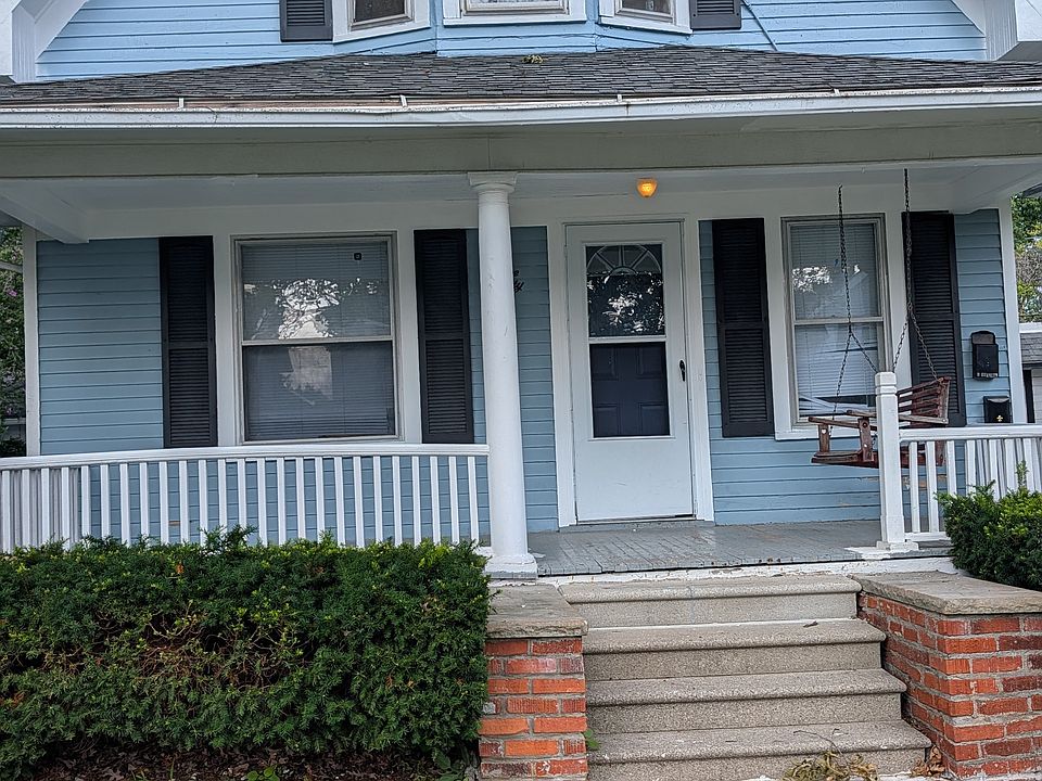 1st image of 526 Ogden Ave