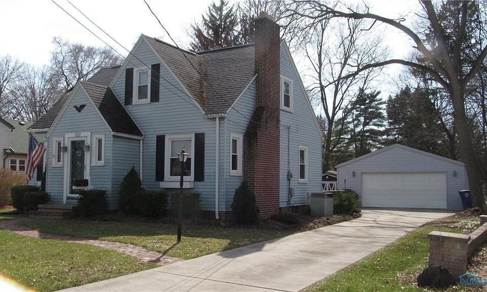 1st image of 722 Cherry St