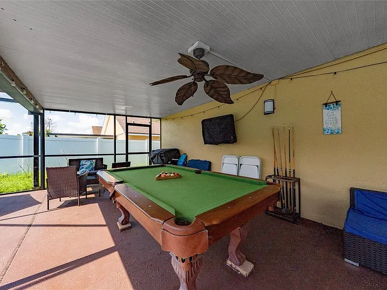 316 Westscott Dr — Photo 22