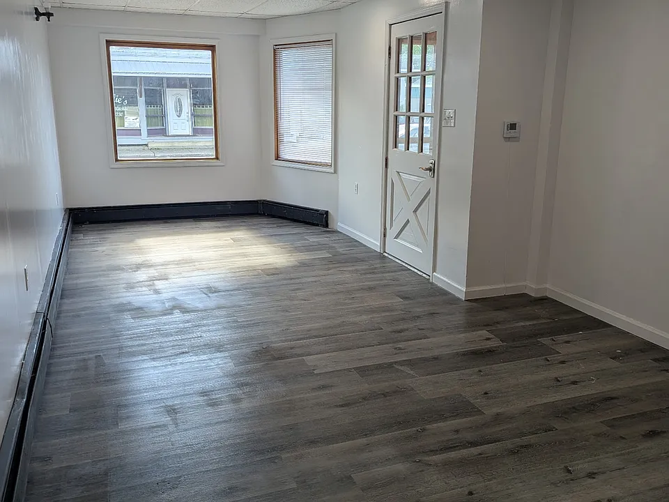 24 S Main St #1