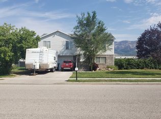 318 E 1100 N, Harrisville, UT 84404