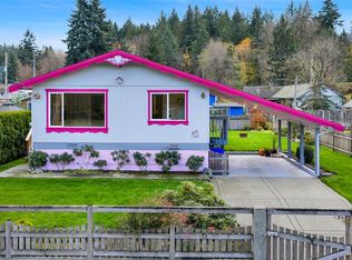 50 Cowichan Ave E, Lake Cowichan, BC V0R 2G0