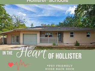 152 Rea St, Hollister, MO 65672
