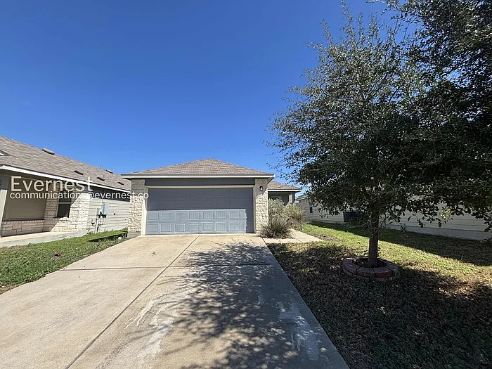 12904 Tinker St — Photo 1