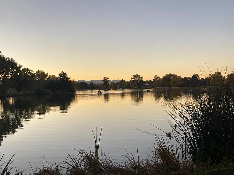 3 blocks from beautiful City Park