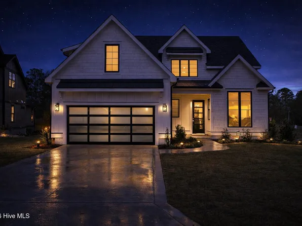 8285 Winding Creek Circle, Wilmington, NC 28411