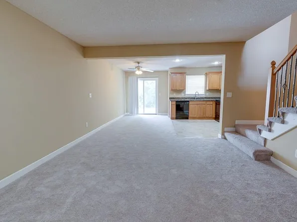 9004 SW Macintosh Dr, Blue Springs, MO 64064