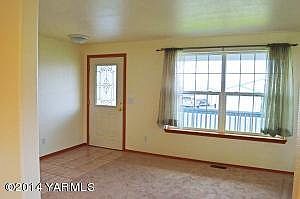 2nd image of 609 Tumac Dr