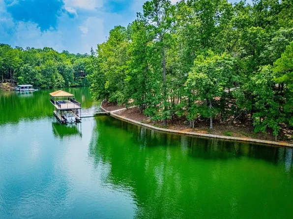 741 Fire Fly Ln #17-17A, Lineville, AL 36266
