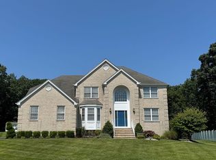 30 Summerhill Ave, Jackson, NJ 08527