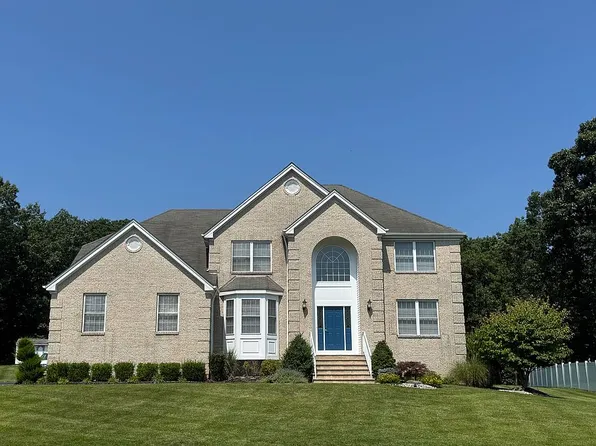 30 Summerhill Ave, Jackson, NJ 08527