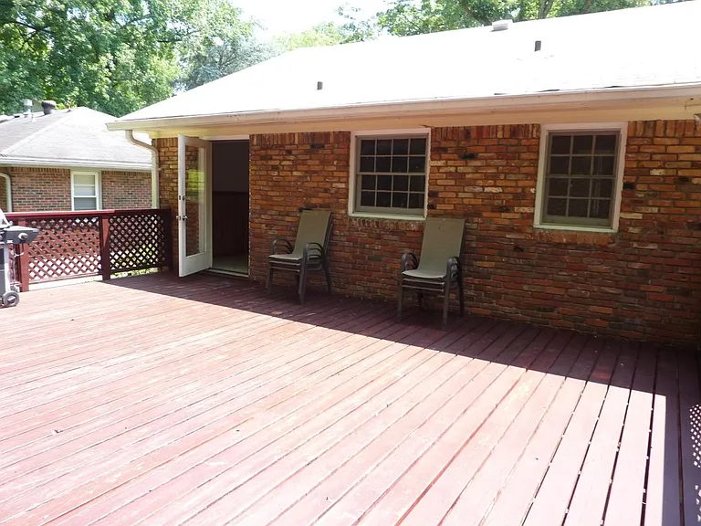 613 Densley Dr — Photo 13