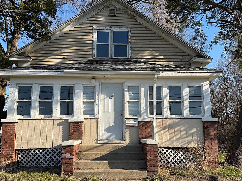 1st image of 1519 E Fairchild St