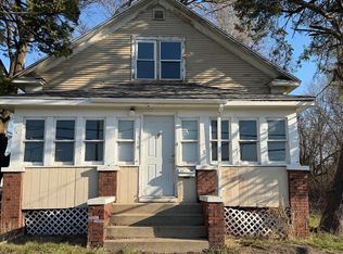 1519 E Fairchild St, Danville, IL