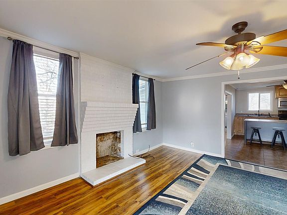 3rd image of 340 Highland Dr