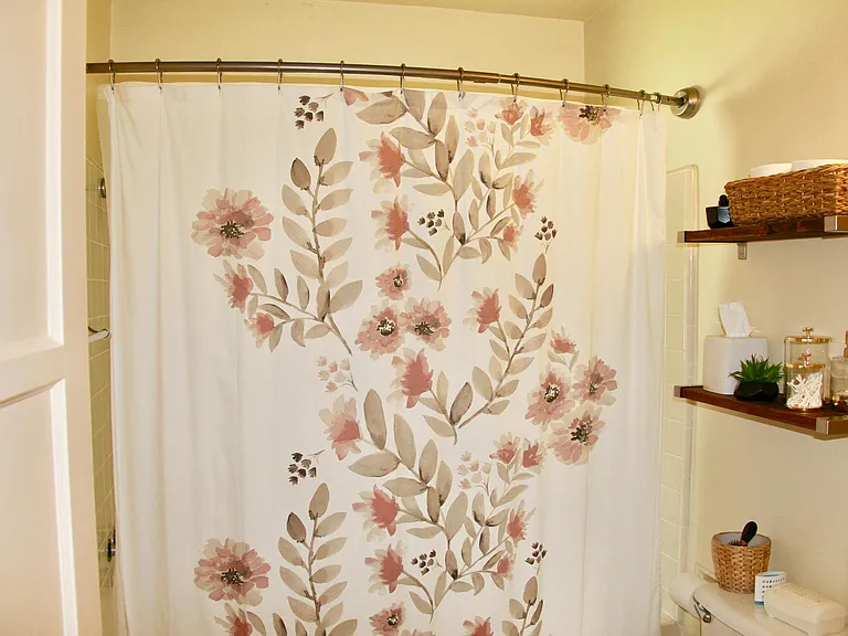 12211 Ocean Park Blvd #12211 — Photo 7