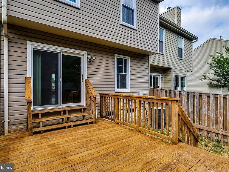 8014 Brightlight Pl — Photo 16