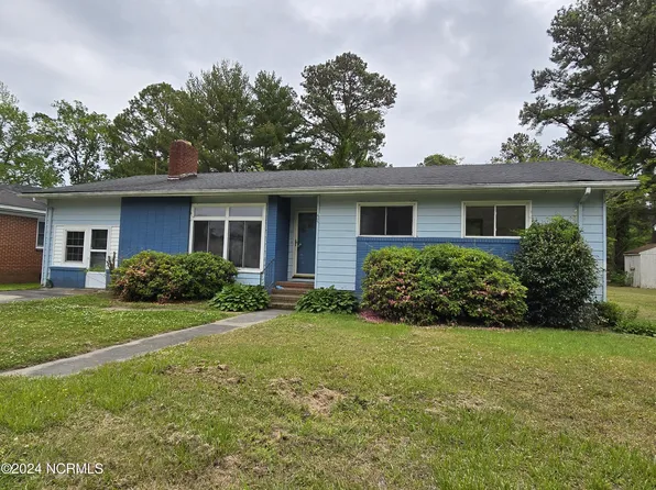 405 Massachusetts Avenue, Elizabeth City, NC 27909