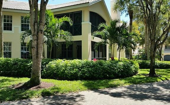 3rd image of 6835 San Marino Dr APT 802
