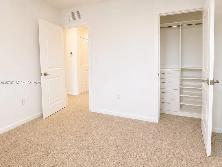 2459 SE 10th St #2459 — Photo 13