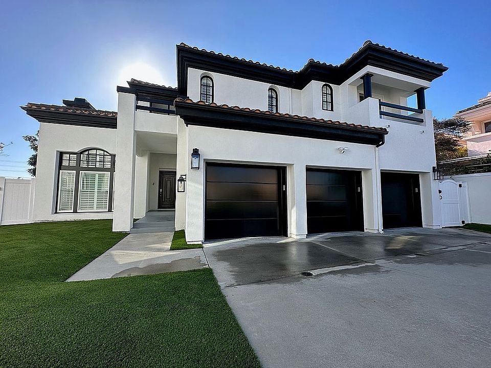 1st image of 23107 Audrey Ave