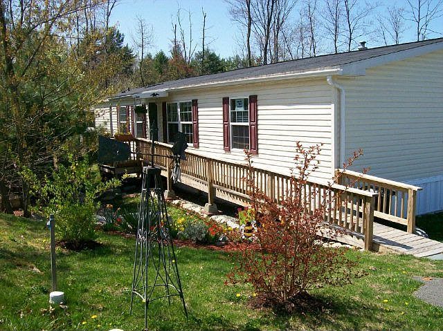 1st image of 137 Cornerstone Dr