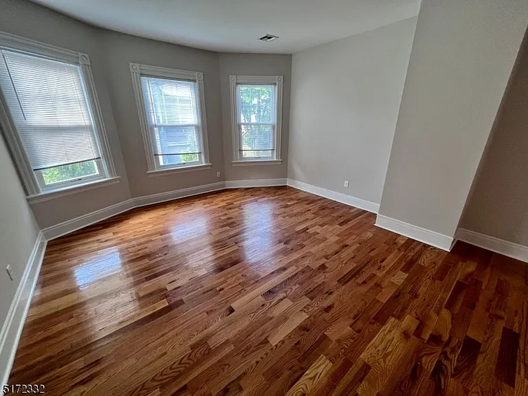 210 Ross Pl #2 — Photo 15