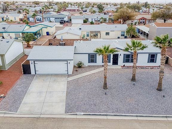 3rd image of 2588 E Vicki Avenue