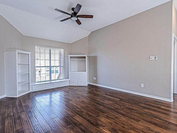 5th image of 107 Abelia Way