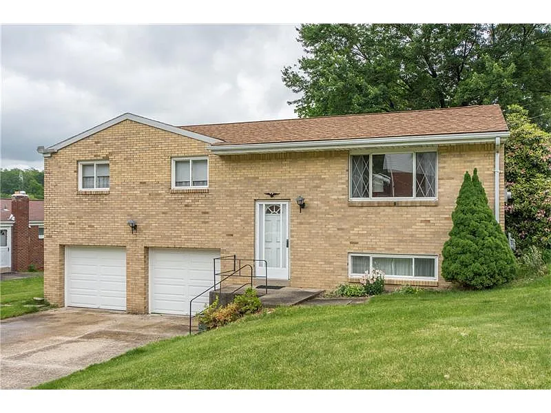 198 Richard Dr photo 1
