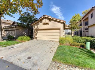 8209 Heritage Meadow Ln, Citrus Heights, CA