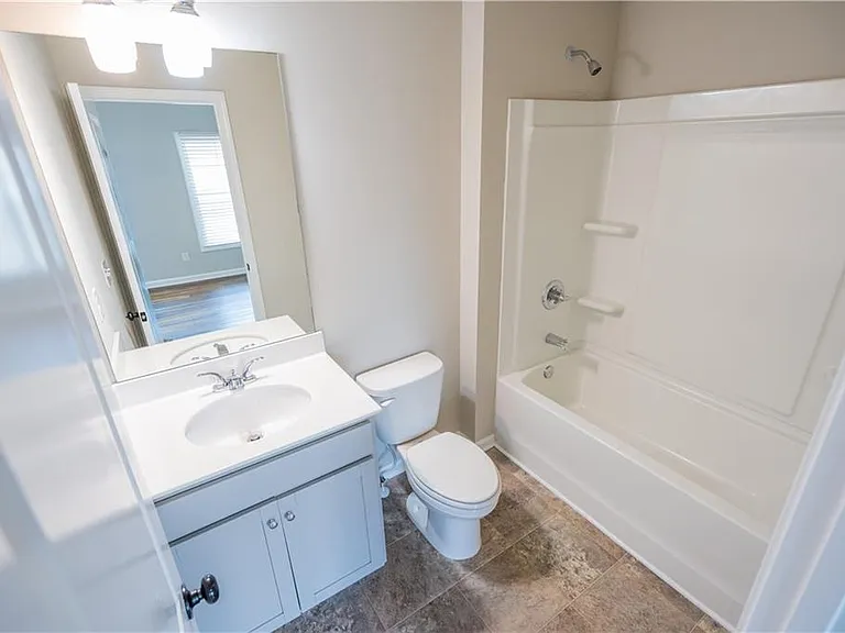 3657 Princeton Ave — Photo 25